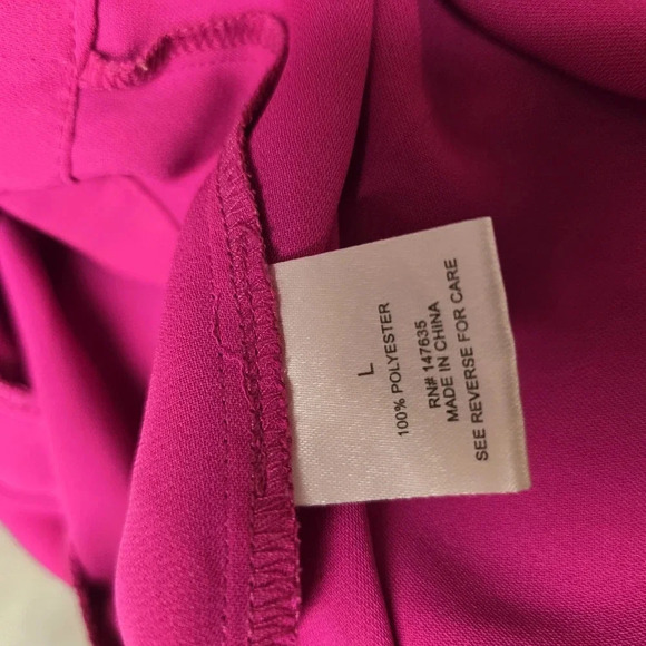 Women’s Romeo + Juliet Couture Fuchsia Hot Pink Romper Sz Large - Picture 15 of 15